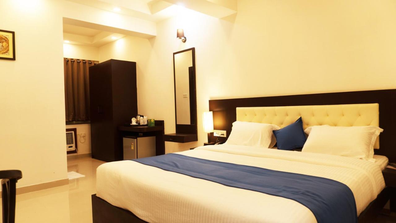 Hotel Max Inn Bhagalpur Ngoại thất bức ảnh